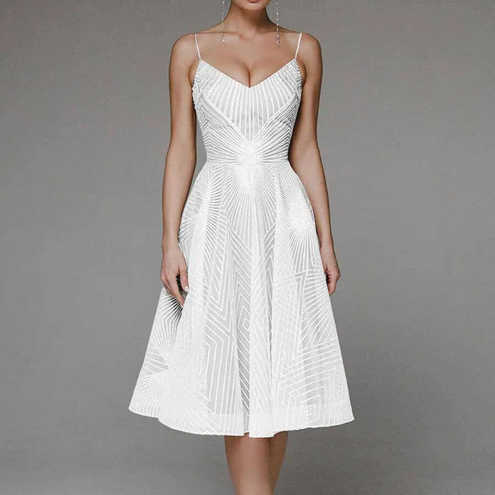 Elegant Alba Dress – Sophisticated Style for Any Occasion