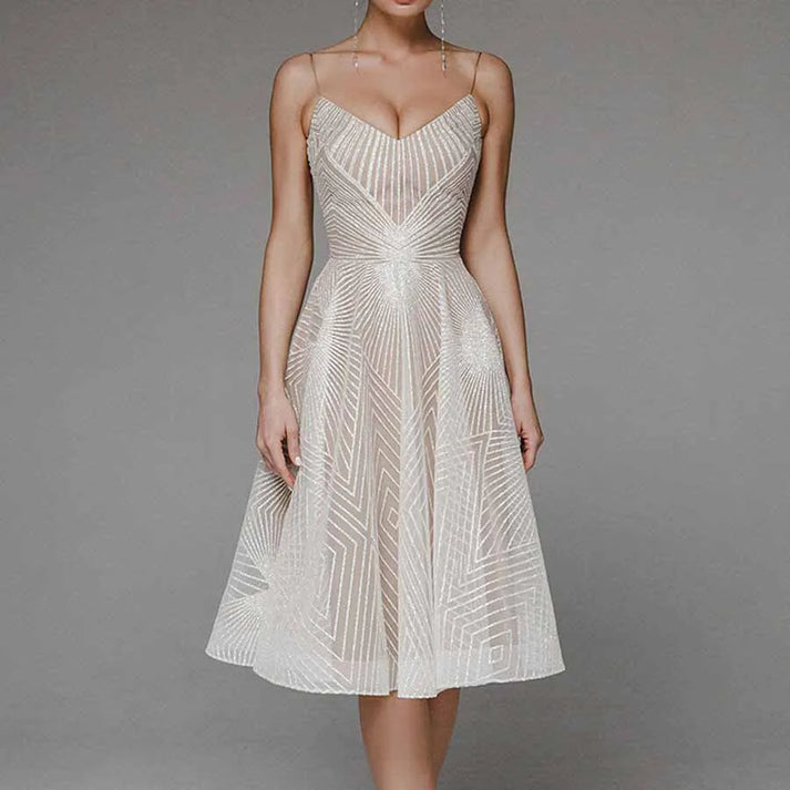 Elegant Alba Dress – Sophisticated Style for Any Occasion