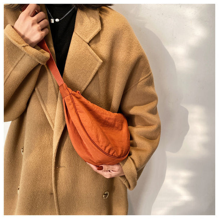 Half Moon Crossbody Bag – Trendy & Chic Accessory for Every Outfit