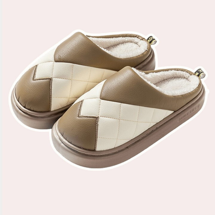 Chic Stylish Slippers – Comfortable & Trendy Footwear for Everyday Wear