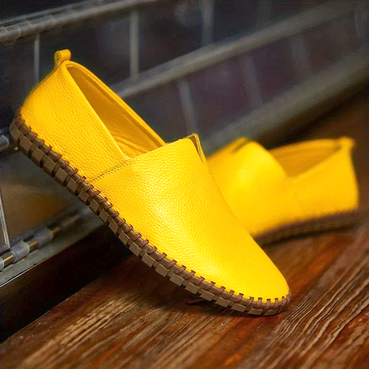Genuine Leather Loafer – Classic & Sophisticated Footwear