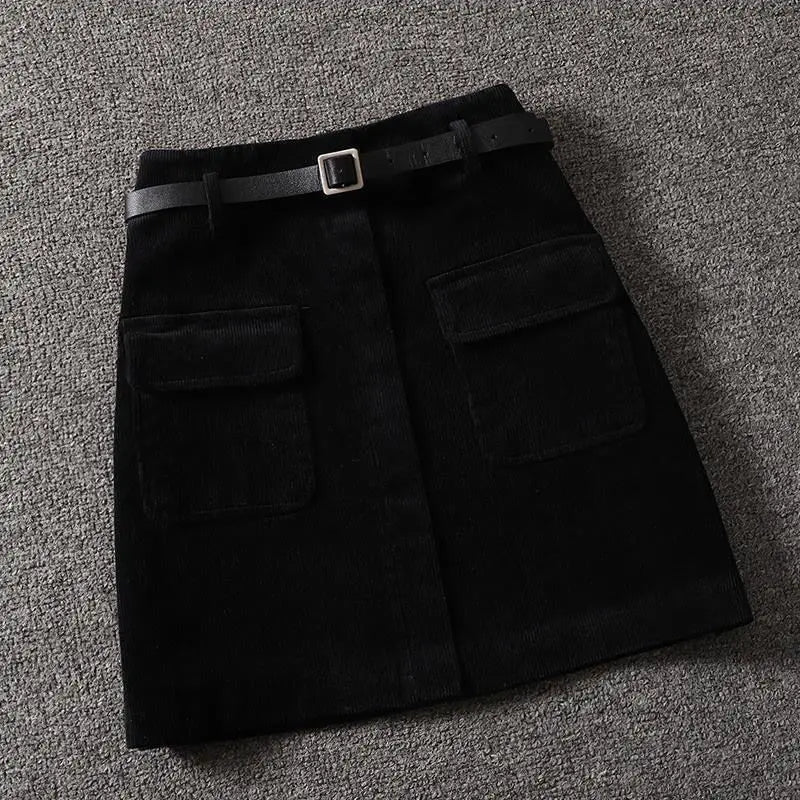 Mini Skirt In Ribbed Velvet Pocket – Trendy & Stylish Fashion Statement