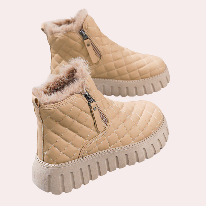 Trendy Women's Snow Boots – Chic & Stylish for the Perfect Winter Look