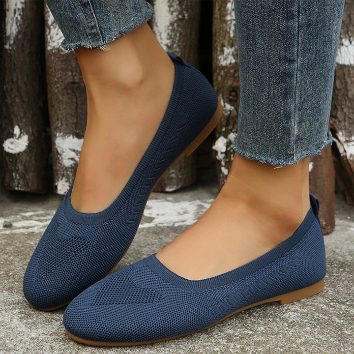 Casual Chic Slip-On Shoes – Comfortable & Trendy Footwear
