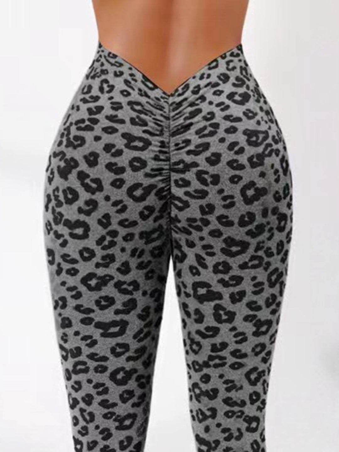 Leopard Print Leggings – Trendy & Comfortable Fashion Statement