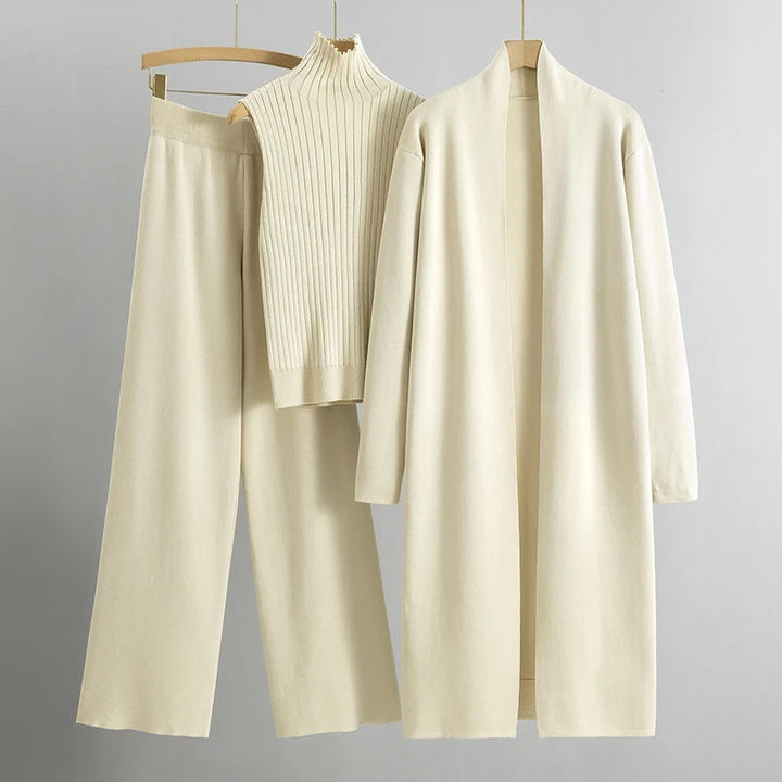 Elegant Wool Set – Sophisticated & Stylish Winter Ensemble