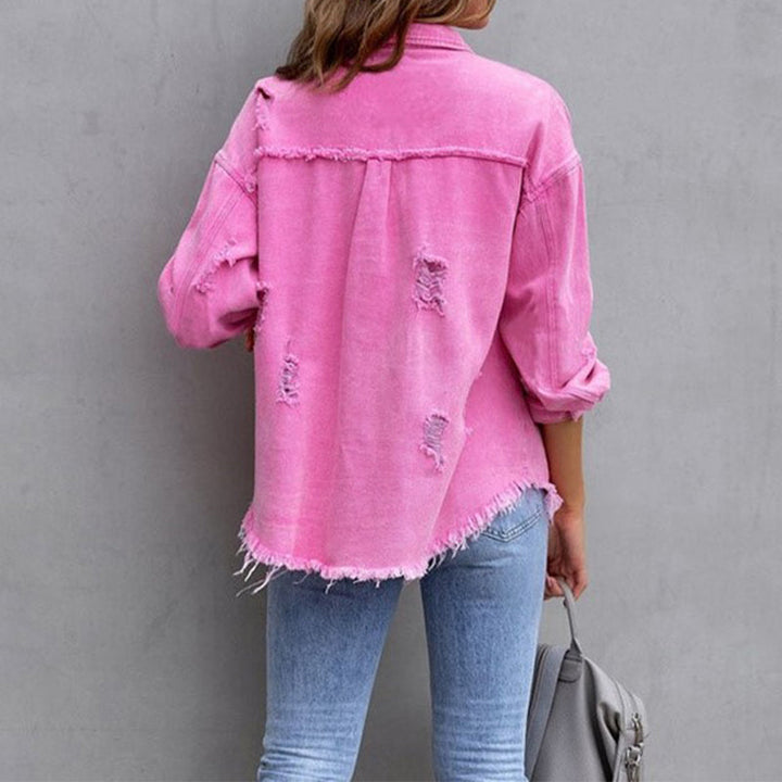 Denim Jacket – Trendy & Classic Layer for Any Outfit