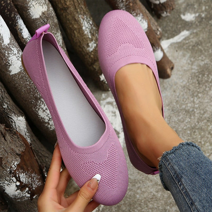 Casual Chic Slip-On Shoes – Comfortable & Trendy Footwear