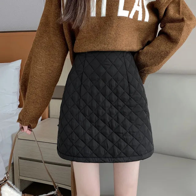 Padded Mini Skirt – Trendy & Modern Style