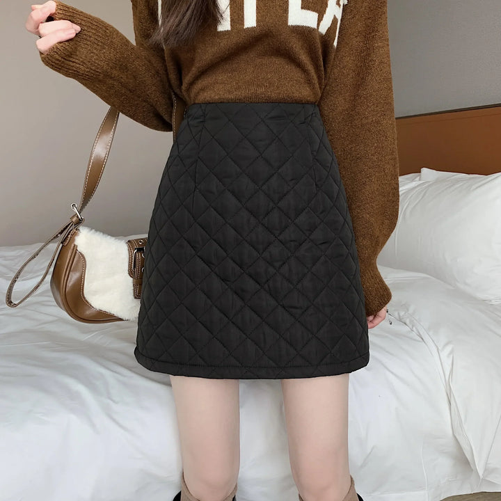 Padded Mini Skirt – Trendy & Modern Style