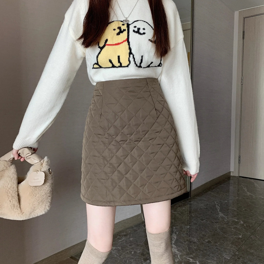 Padded Mini Skirt – Trendy & Modern Style