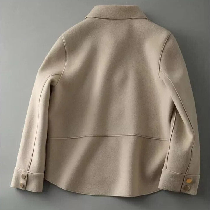 Elegant Women's Jacket – Sophisticated Style for Any Occasion