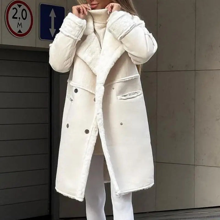 Elegant Fur Overcoat – Sophisticated & Stylish Winter Outerwear