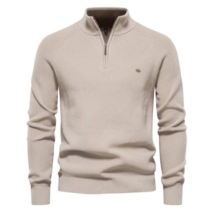 Stylish Zip-Up Sweater – Trendy & Comfortable Layering Essential