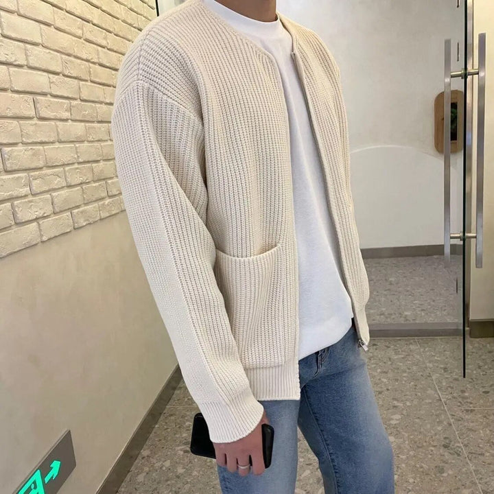Zippered Cardigan – Trendy & Comfortable Layering Piece