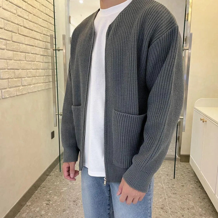 Zippered Cardigan – Trendy & Comfortable Layering Piece