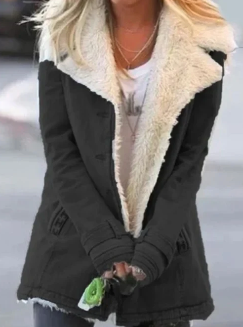 Warm Fleece Jacket – Cozy & Stylish Outerwear for Cold Days