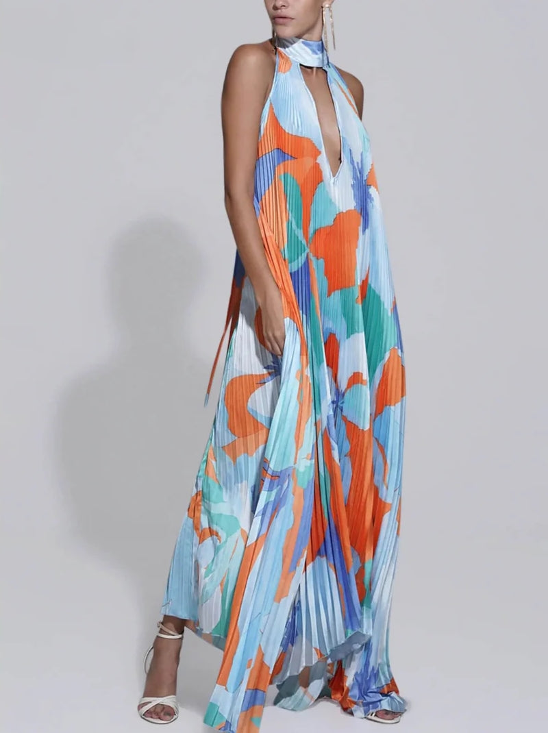 Maxi Dress with Halter Neckline – Trendy & Chic Style for Any Occasion