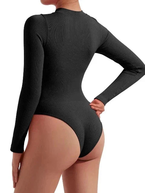 Chic Seamless Bodysuit – Trendy & Comfortable Fashion Essential