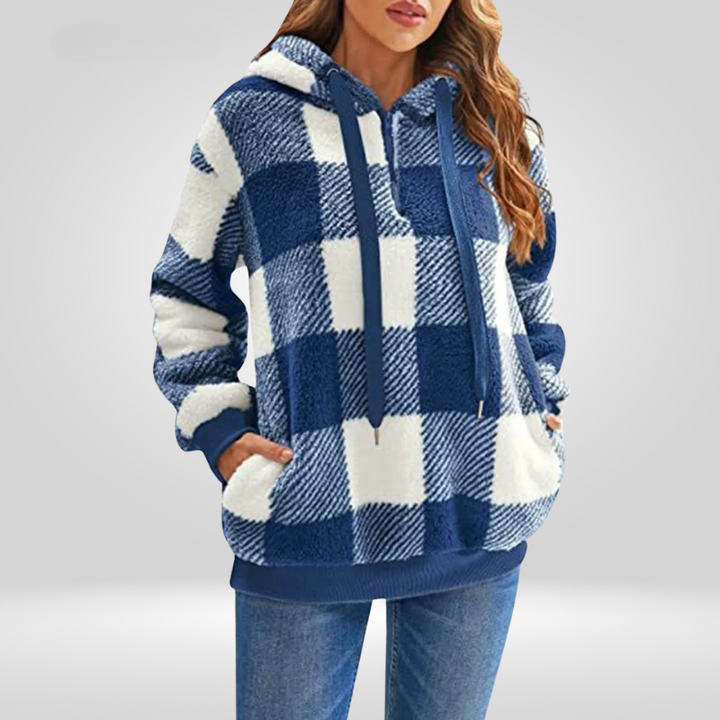 Chic Zip-Up Sweater – Stylish & Comfortable Layering Option