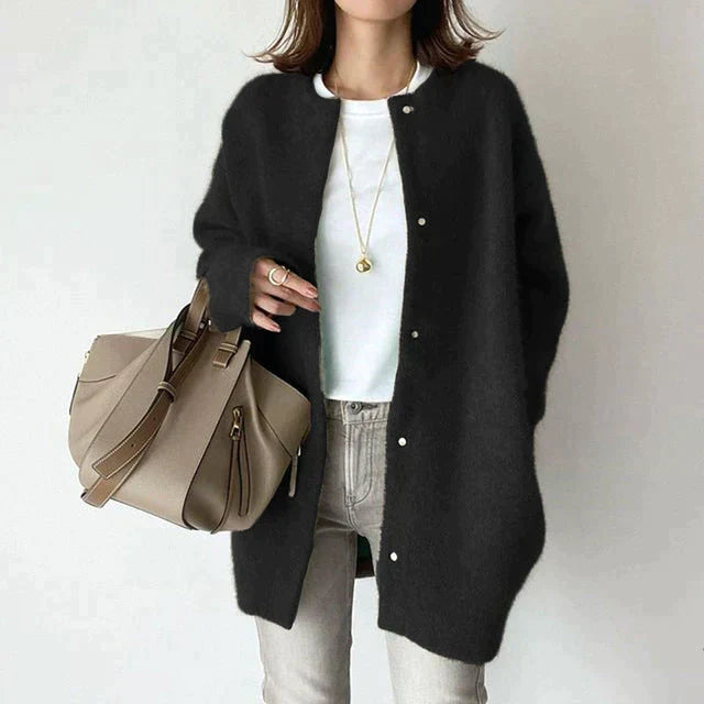Loose Vintage Cardigan Vest – Trendy & Versatile Layering Piece