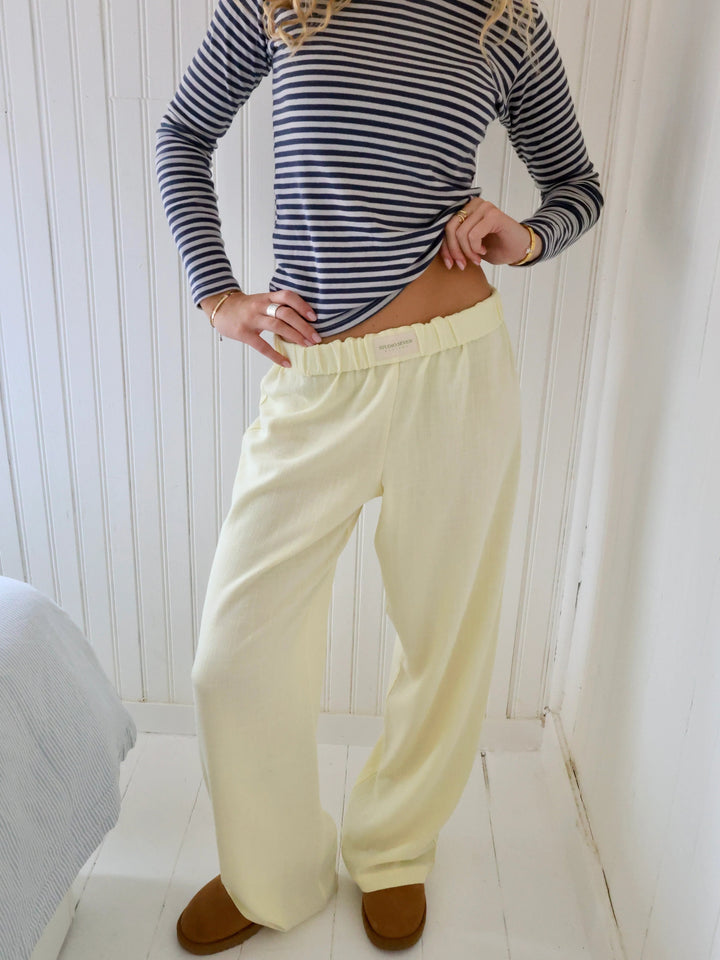 Lounge Trousers – Comfortable & Chic Casual Wear