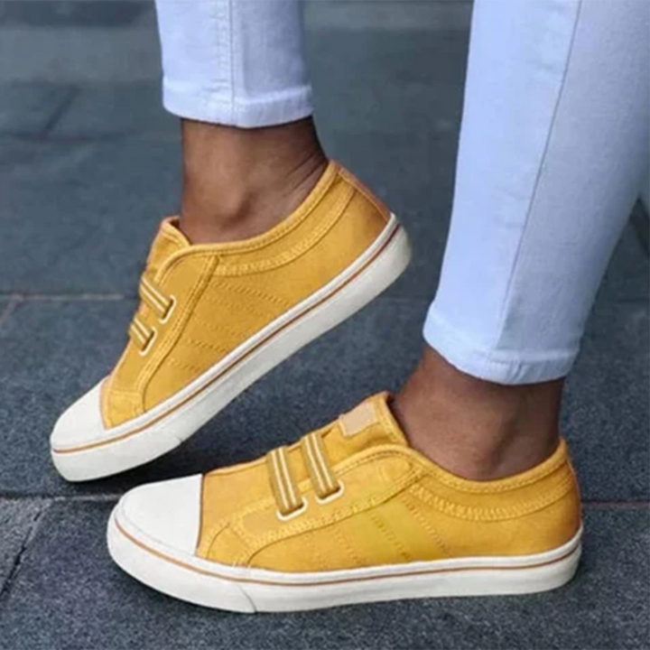 Stylish & Comfy Slip-On Sneakers – Trendy Footwear for Everyday Adventures