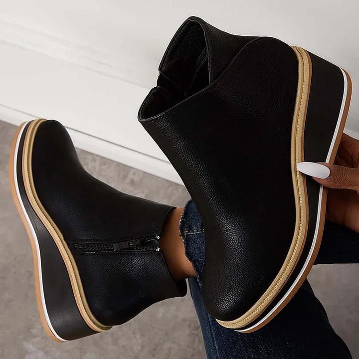 Elegant Wool-Lined Boots – Sophisticated Style for Cold Weather Flair