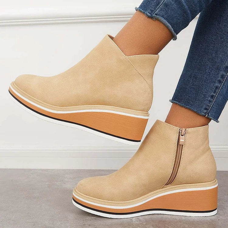 Elegant Wool-Lined Boots – Sophisticated Style for Cold Weather Flair