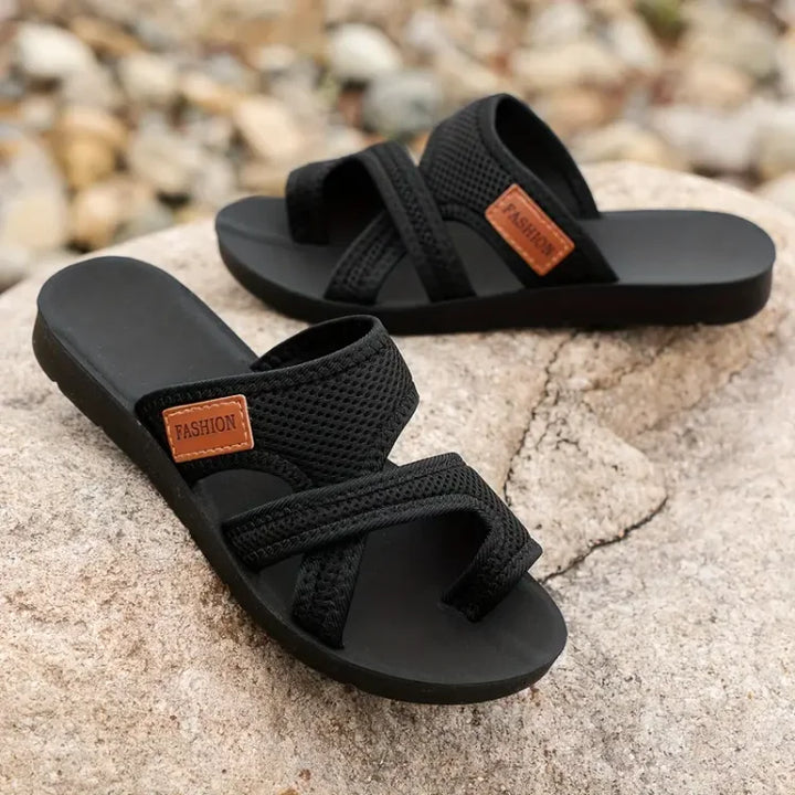 High-Quality Slide Sandals – Trendy & Comfortable Footwear