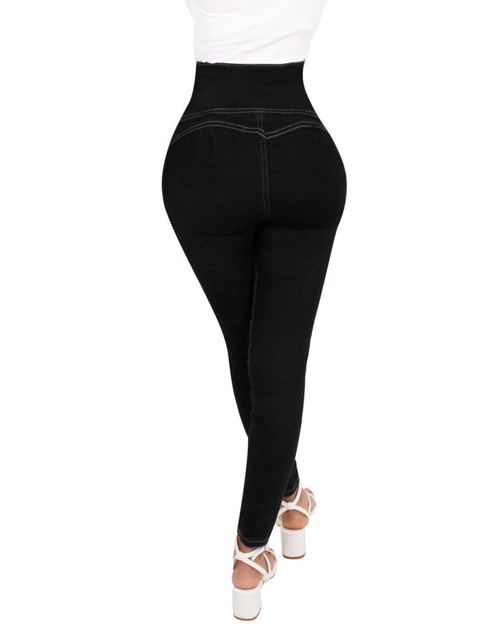 High Waist Stretch Jeans – Trendy & Comfortable Everyday Essential
