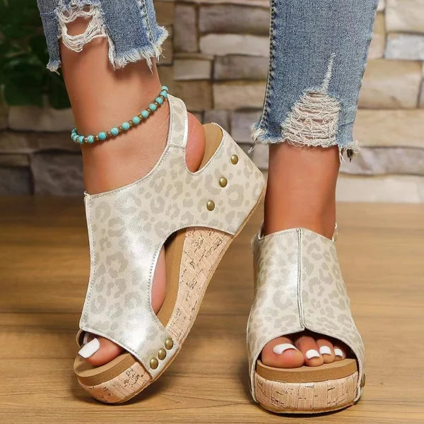 Orthopedic Sandals with Heel – Comfortable and Supportive Footwear for All-Day Wear