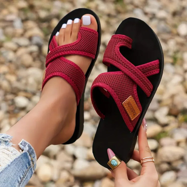 High-Quality Slide Sandals – Trendy & Comfortable Footwear