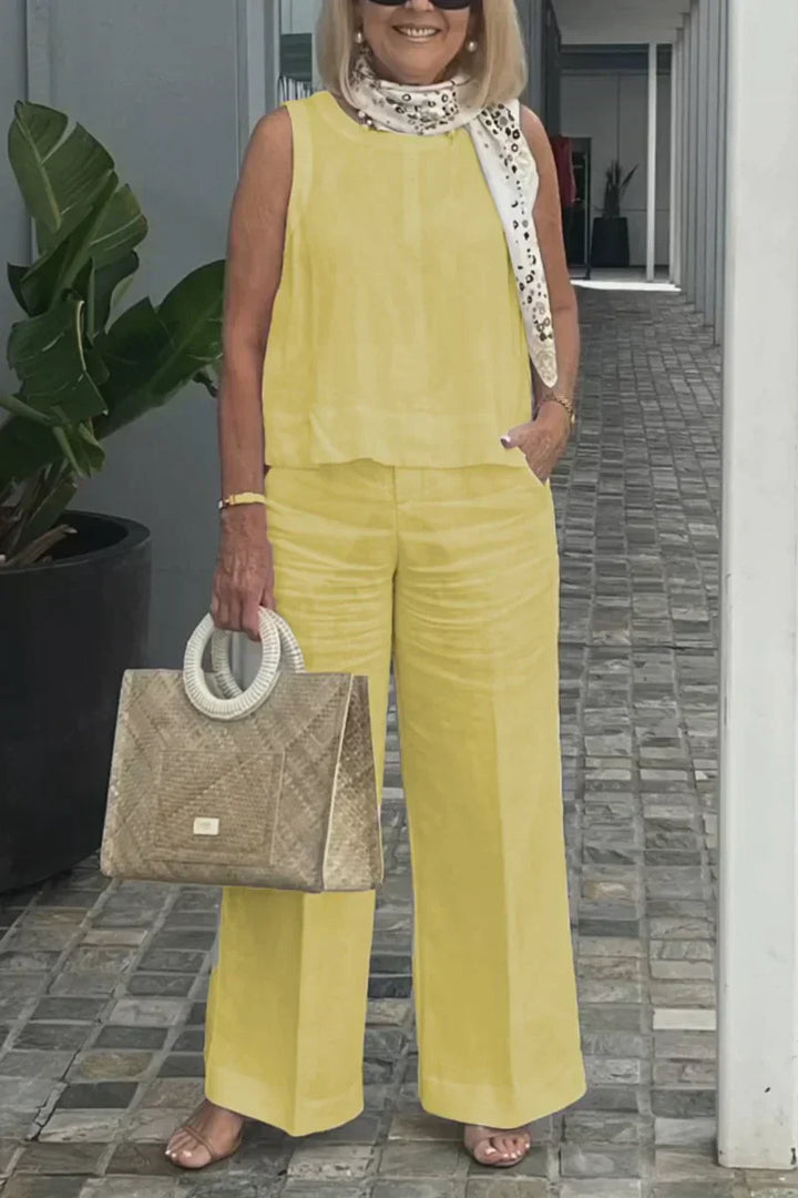 Elegant Sleeveless Jumpsuit – Sophisticated & Chic Fashion Statement