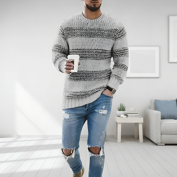 Comfy Sweater Attire – Trendy & Relaxed Style