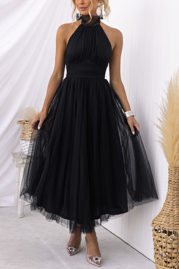 Elegant Dress with Long Skirt – Sophisticated Style for Any Occasion