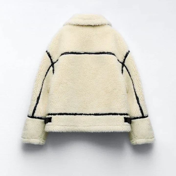 Warm Teddy Zip Jacket – Trendy & Cozy Outerwear for Casual Style