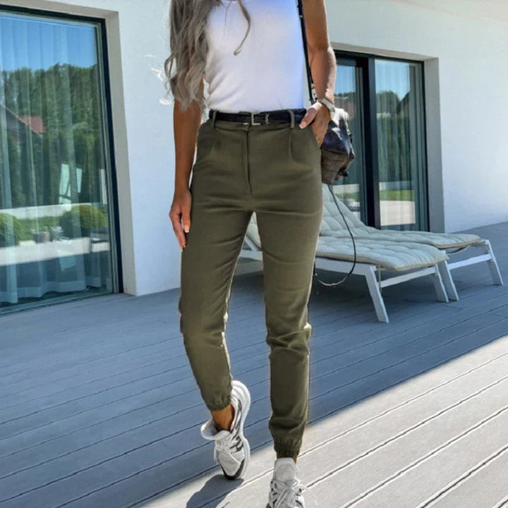 Tailored Chino Trousers – Elegant & Sophisticated Fit