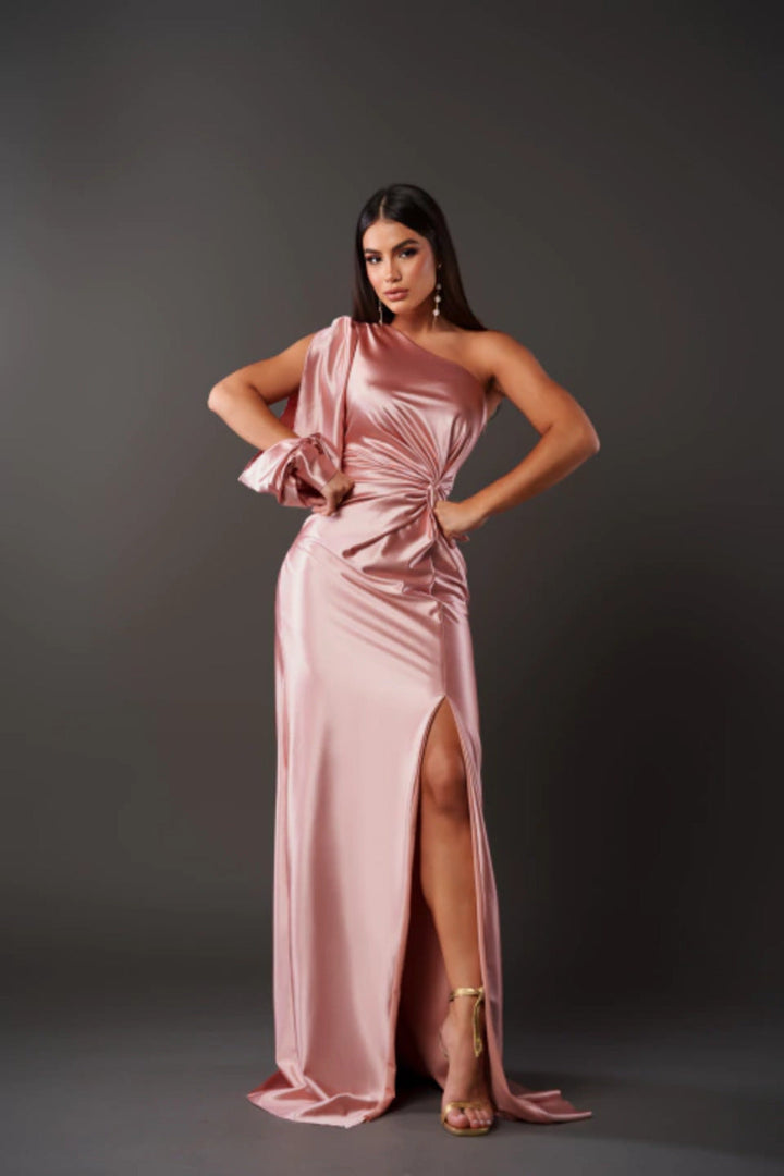 Elegant Silhouette Dress – Sophisticated & Timeless Evening Wear