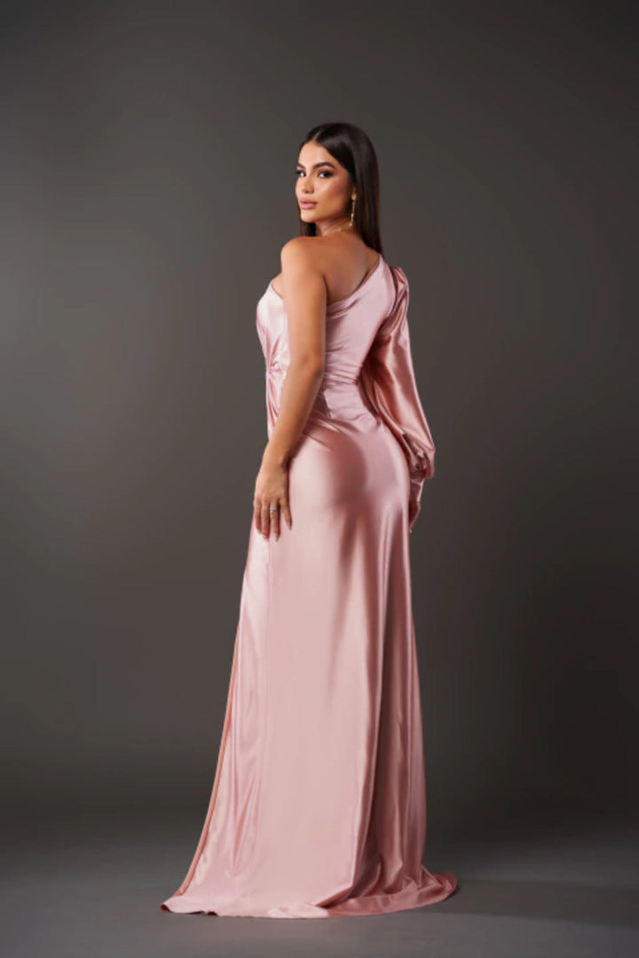 Elegant Silhouette Dress – Sophisticated & Timeless Evening Wear