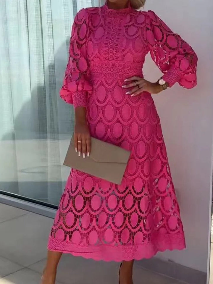 Elegant Lace Dress – Sophisticated & Timeless Fashion Statement