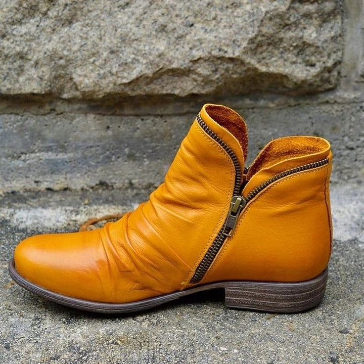 Leather Boots with Zipper – Chic & Modern Footwear for Any Occasion