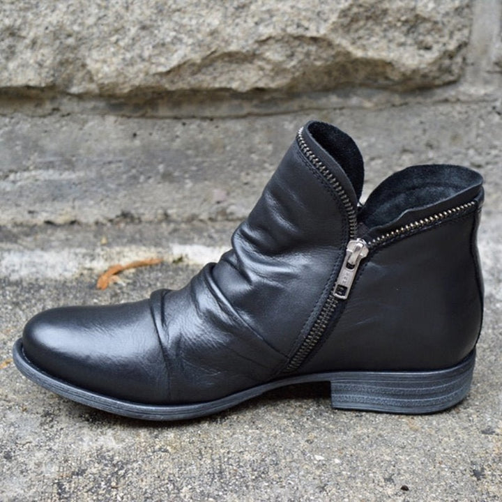 Leather Boots with Zipper – Chic & Modern Footwear for Any Occasion