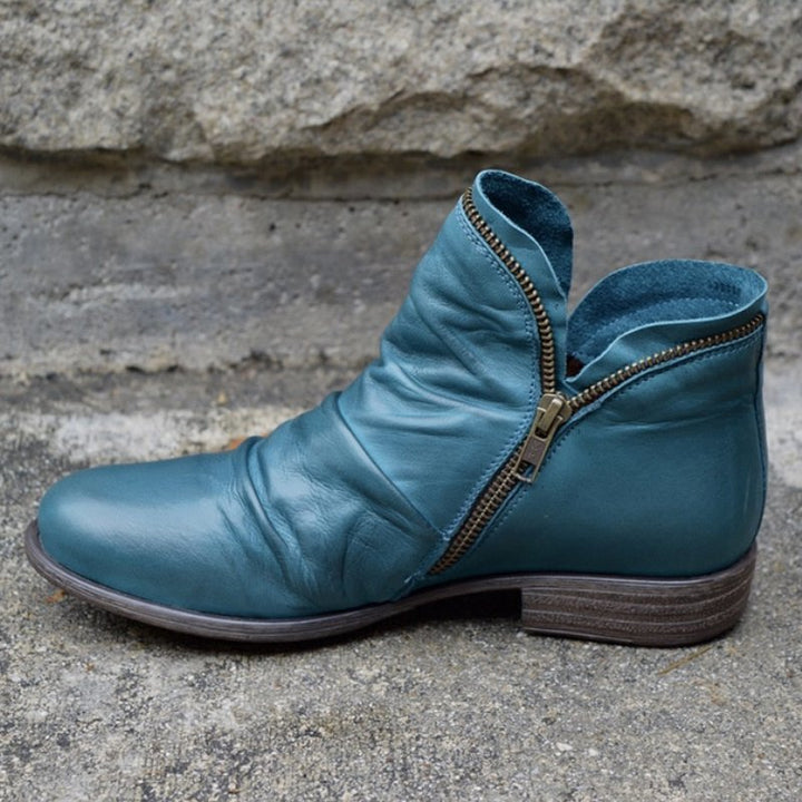 Leather Boots with Zipper – Chic & Modern Footwear for Any Occasion