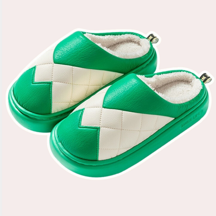 Chic Stylish Slippers – Comfortable & Trendy Footwear for Everyday Wear