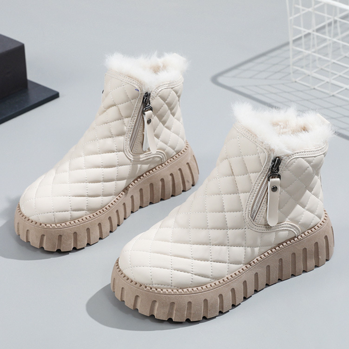 Trendy Women's Snow Boots – Chic & Stylish for the Perfect Winter Look